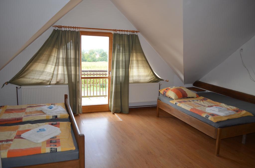 Hotel Famozclub Bakov nad Jizerou Pokój zdjęcie