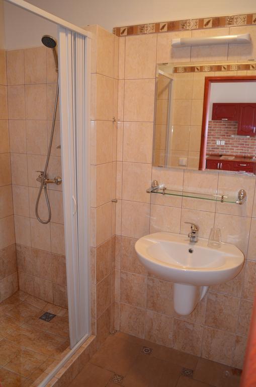 Hotel Famozclub Bakov nad Jizerou Pokój zdjęcie