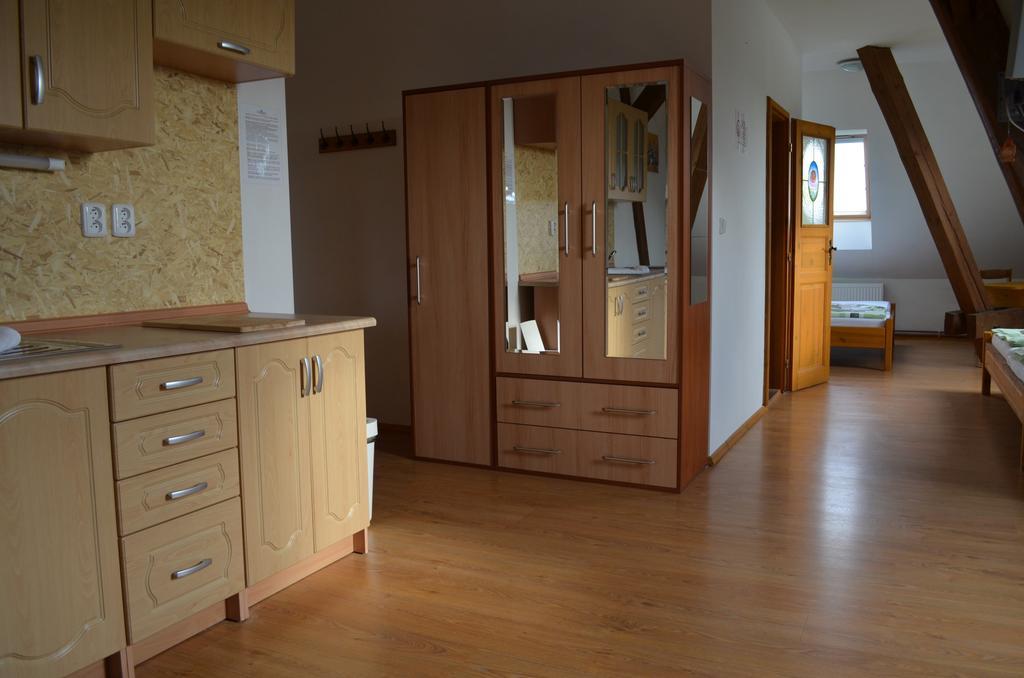 Hotel Famozclub Bakov nad Jizerou Pokój zdjęcie